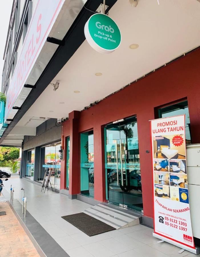 Zone Hotels, Telok Panglima Garang Teluk Panglima Garang Exterior foto